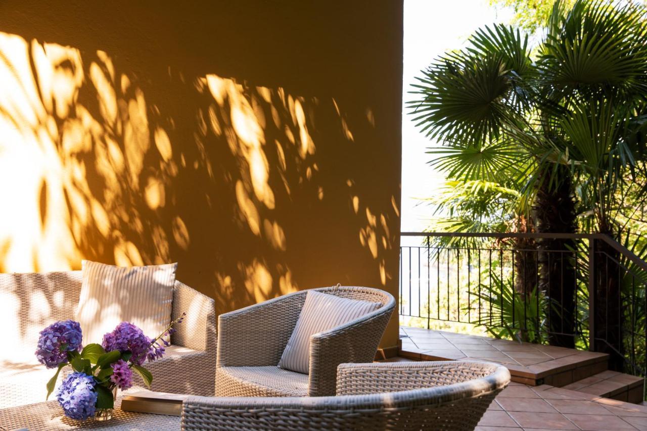 Charming Moment Di Villa Porta - Residenza Leonardo Luino Exterior foto