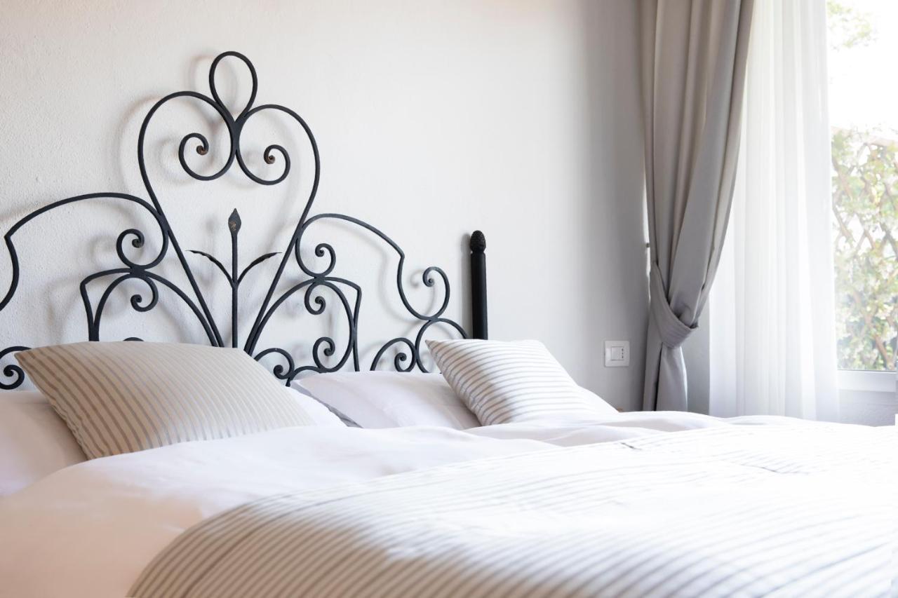 Charming Moment Di Villa Porta - Residenza Leonardo Luino Exterior foto